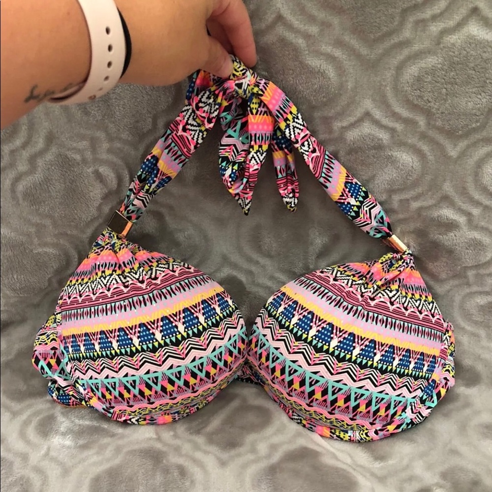 Victoria’s Secret Bikini Top